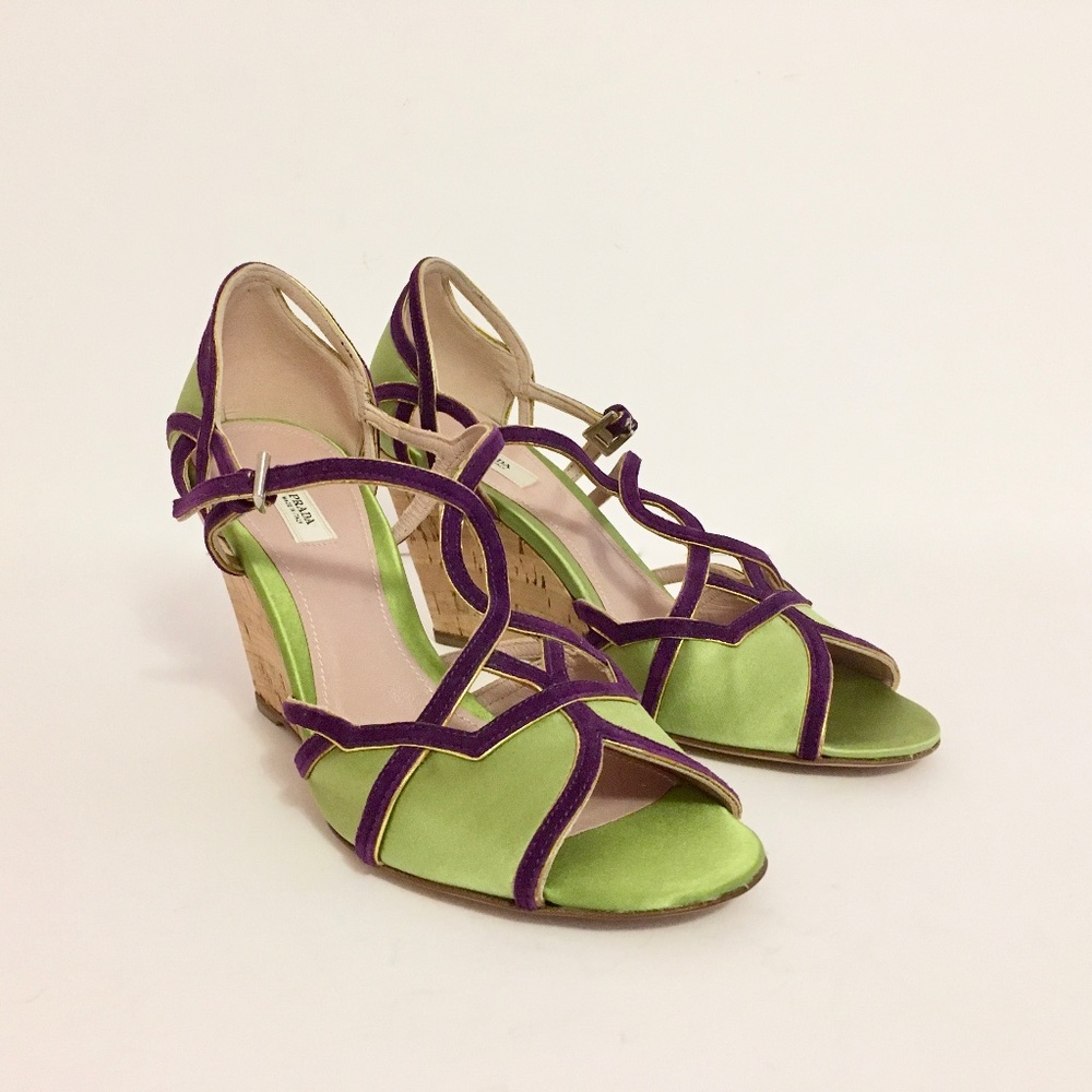 New Prada wedges, size35 lol OK